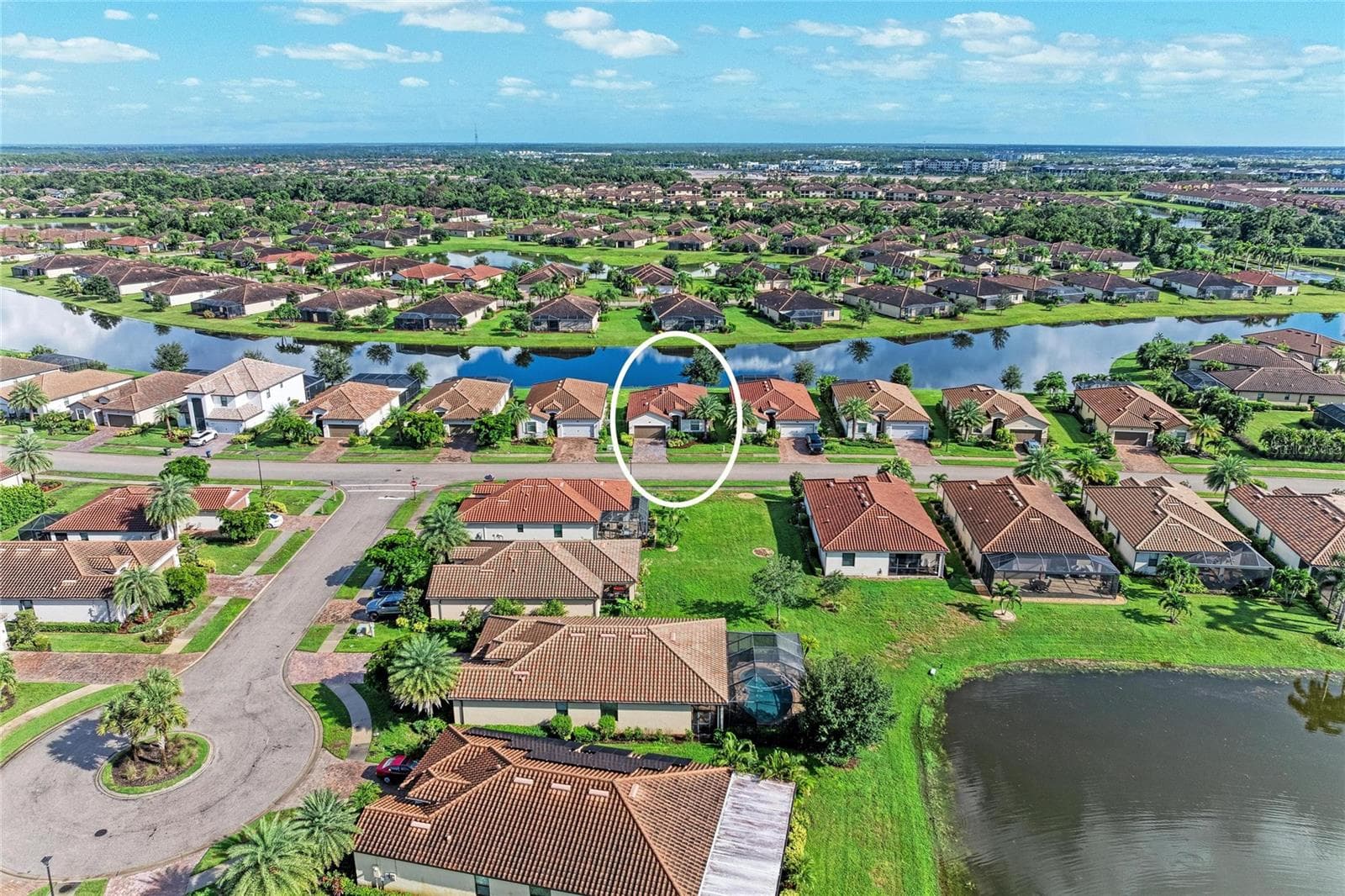 Single Family Residence at 12685 CANAVESE LN, VENICE, photo 32 of 45