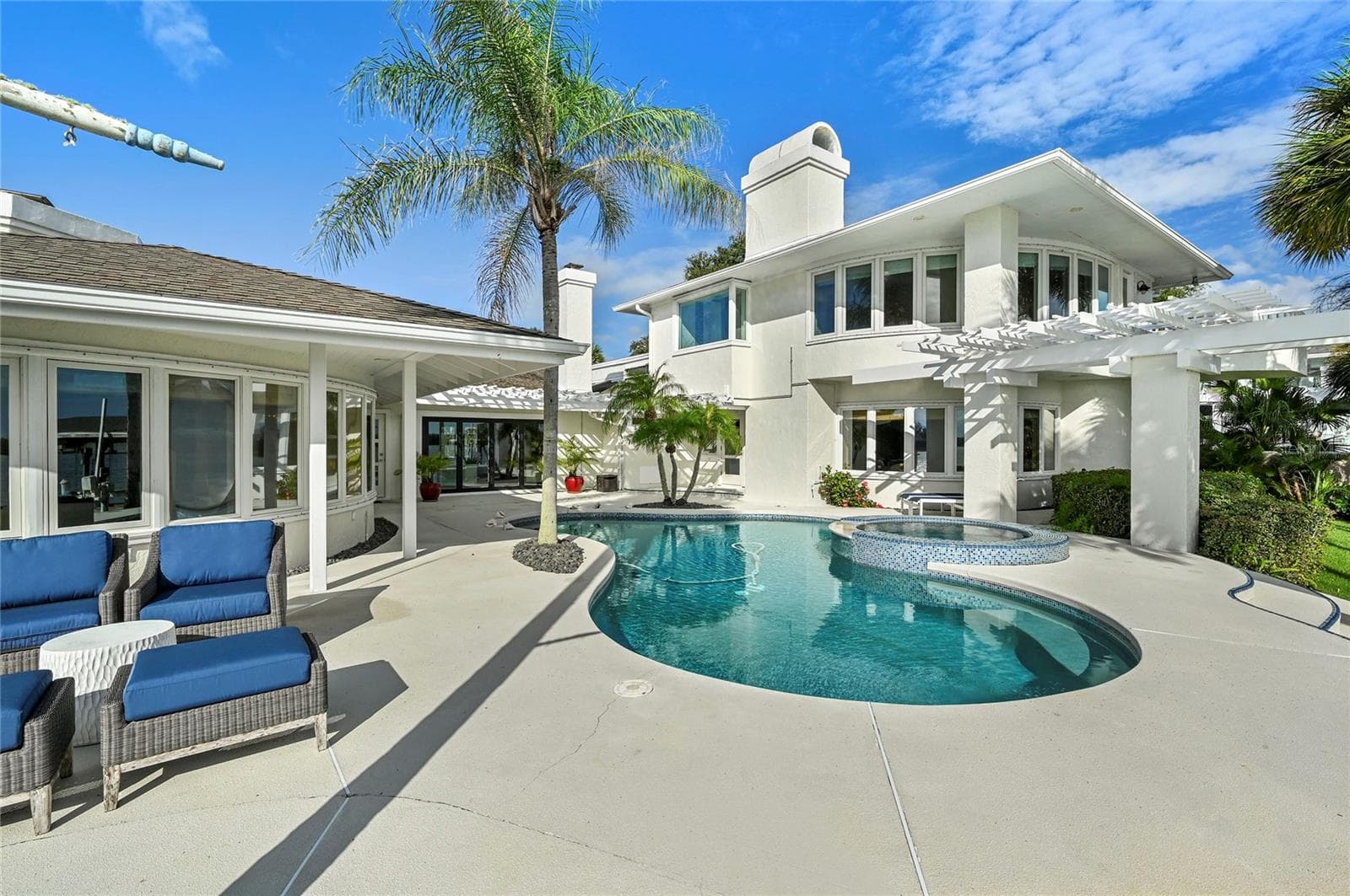 Primary Suite Overlooks Pool and River/Intracoastal - 1215 COMMODORE DR, NEW SMYRNA BEACH
