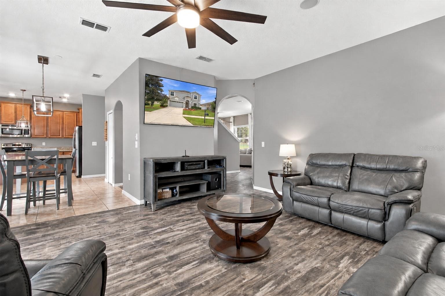 Single Family Residence at 5842 RUTHERFORD RD, MOUNT DORA, photo 11 of 43