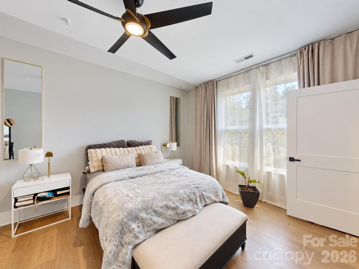 Condominium at 1022 Margaret Brown Street, Charlotte, photo 16 of 29