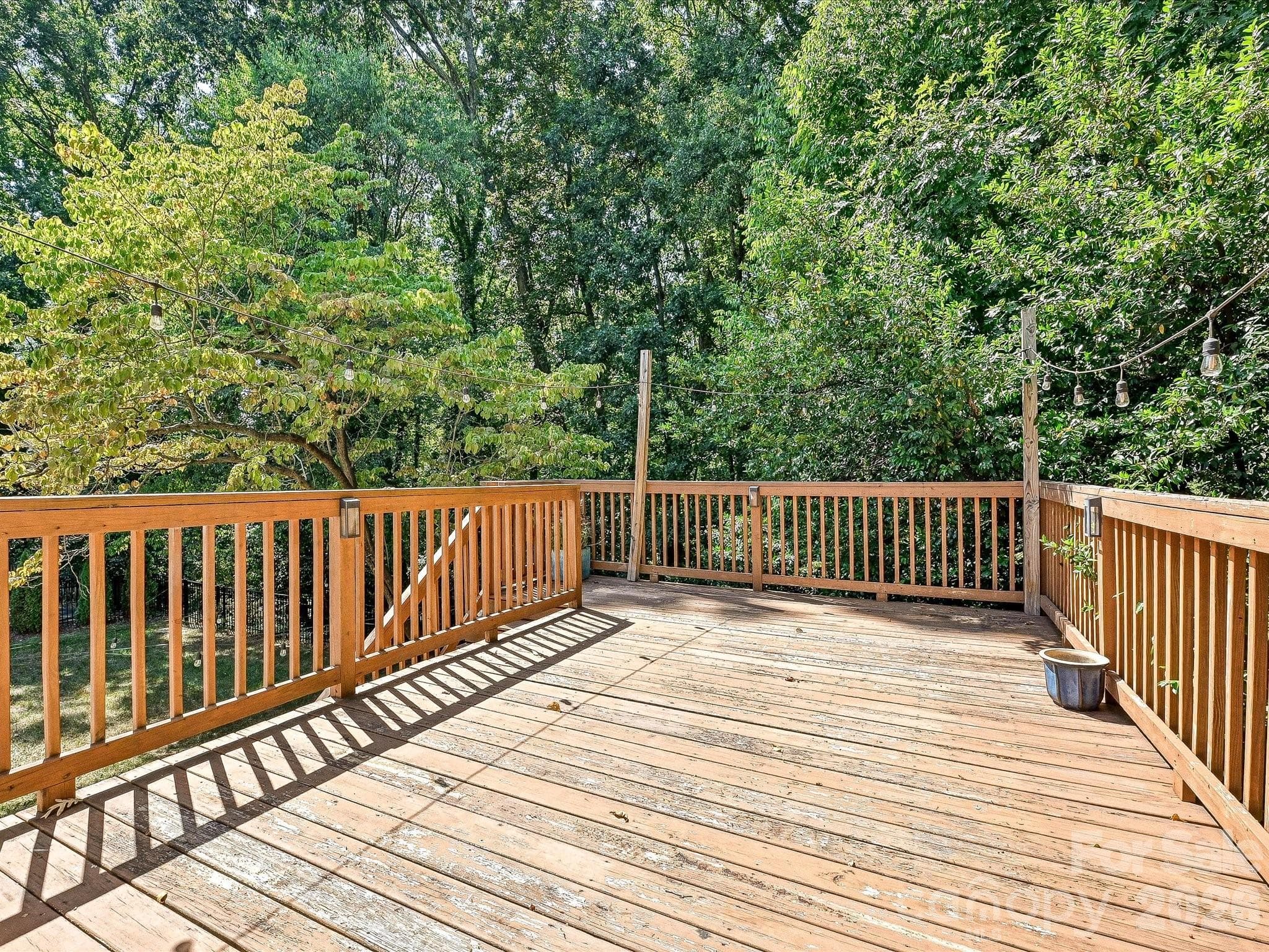 Single Family Residence at 6246 Candlewood Drive, Charlotte, photo 12 of 32