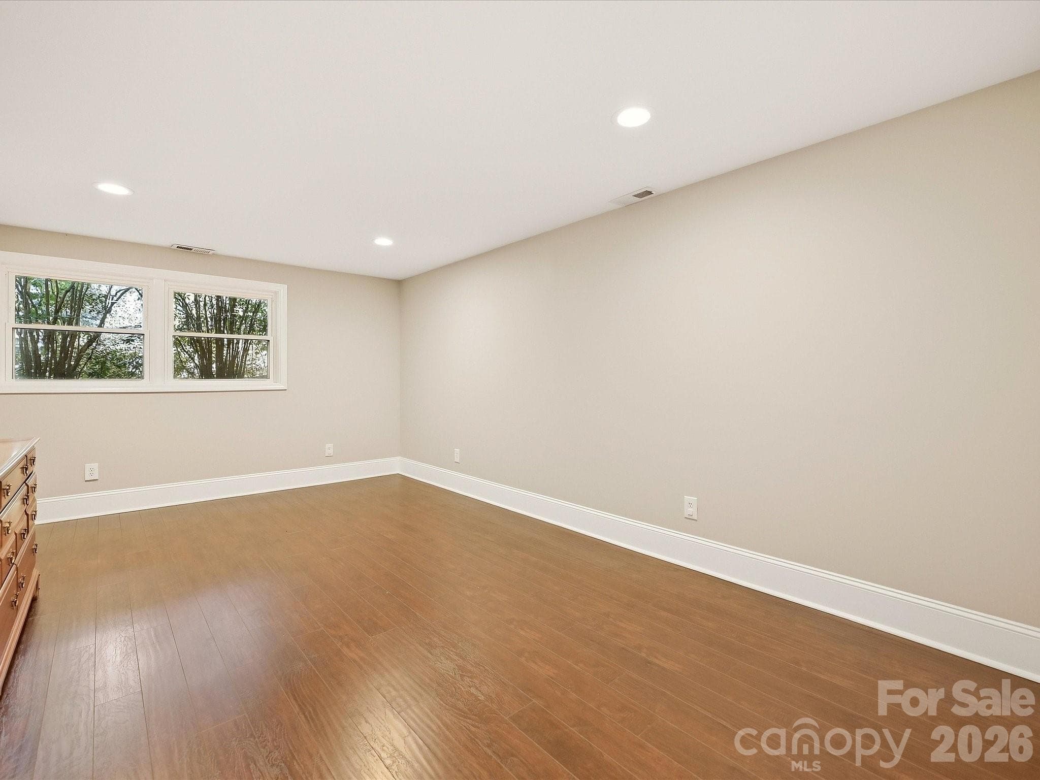Single Family Residence at 6246 Candlewood Drive, Charlotte, photo 24 of 32
