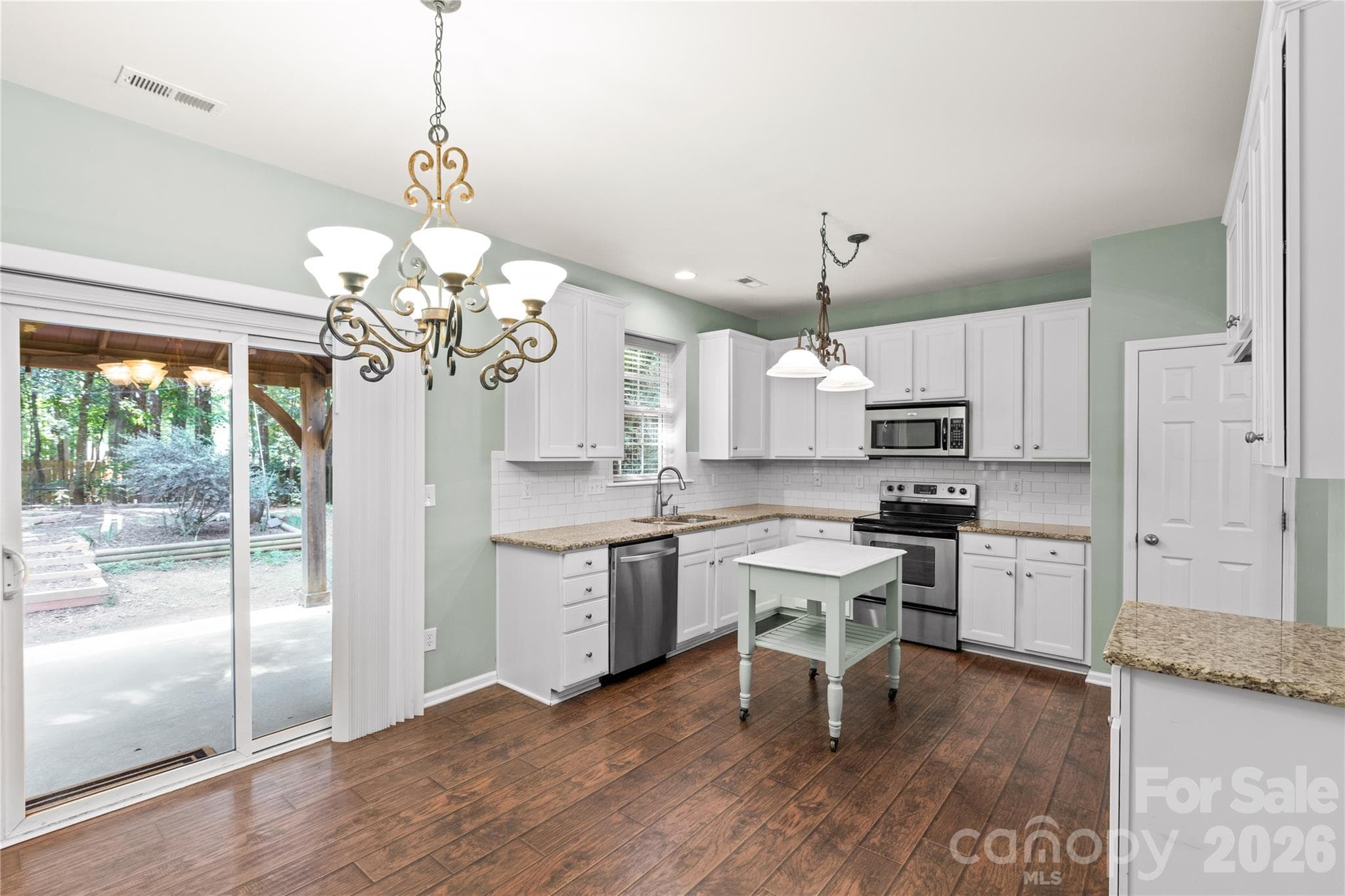 Large open kitchen - 4260 Wiregrass Road, Indian Land