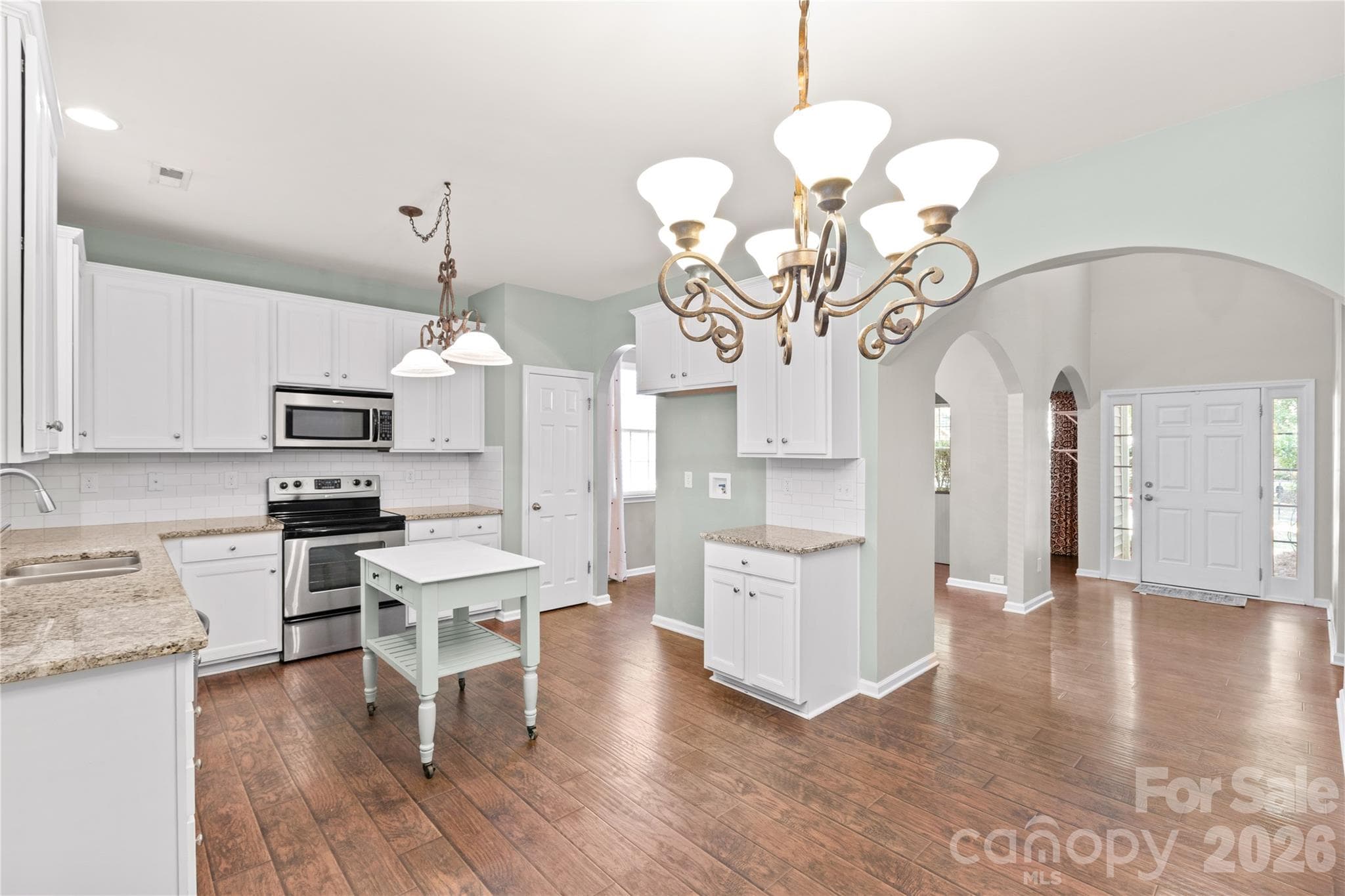 Kitchen with prep island - 4260 Wiregrass Road, Indian Land