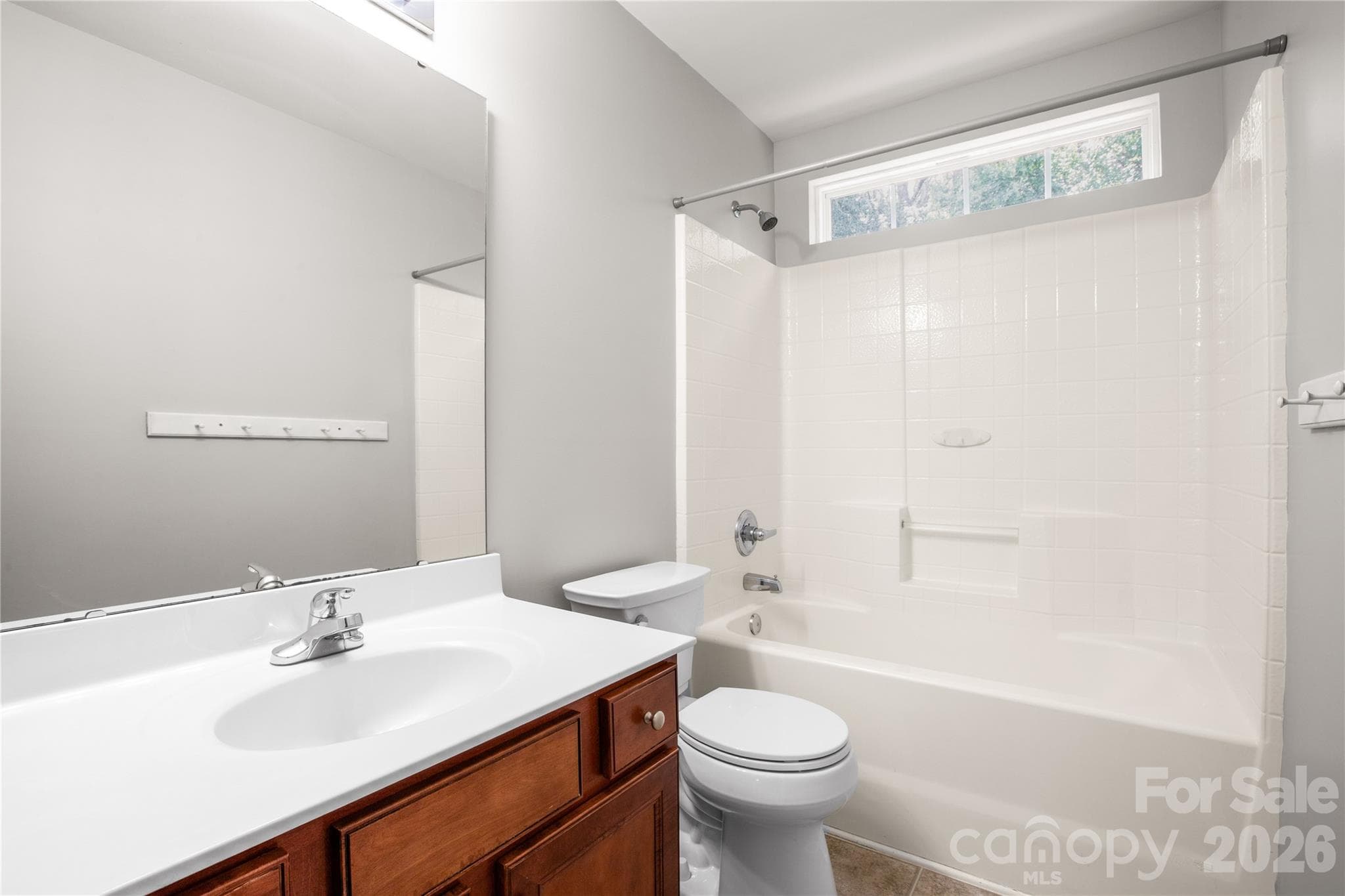 Full bathroom upstairs - 4260 Wiregrass Road, Indian Land