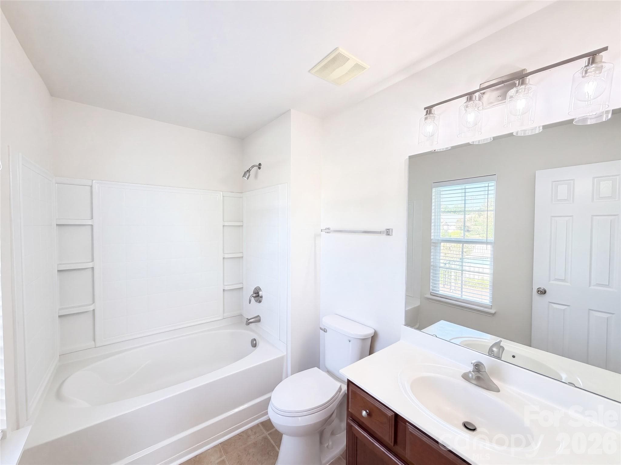 Townhouse at 152 Clydesdale Court, Matthews, photo 17 of 20
