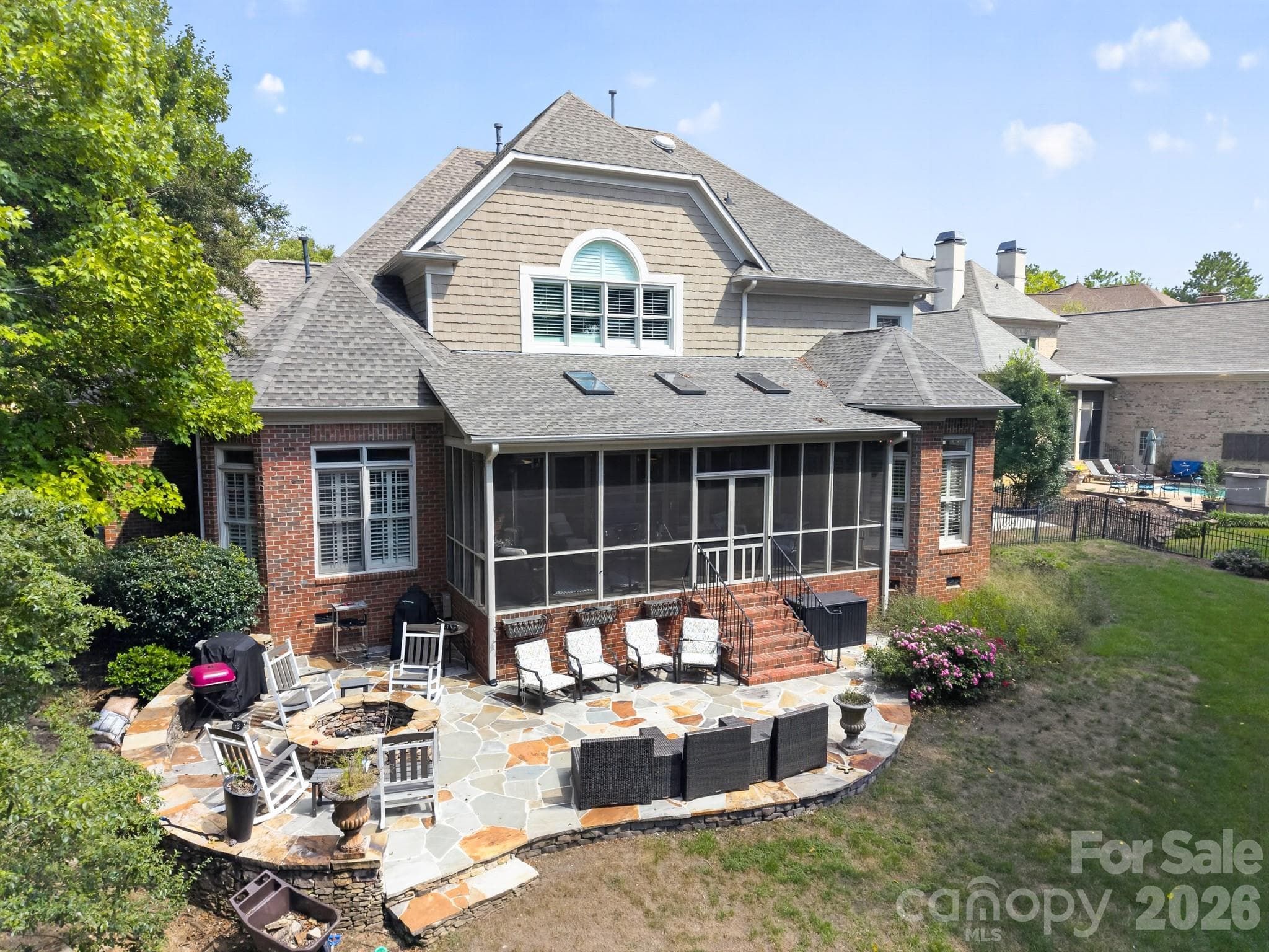 Outdoor Living - 7550 Stonecroft Park Drive, Charlotte