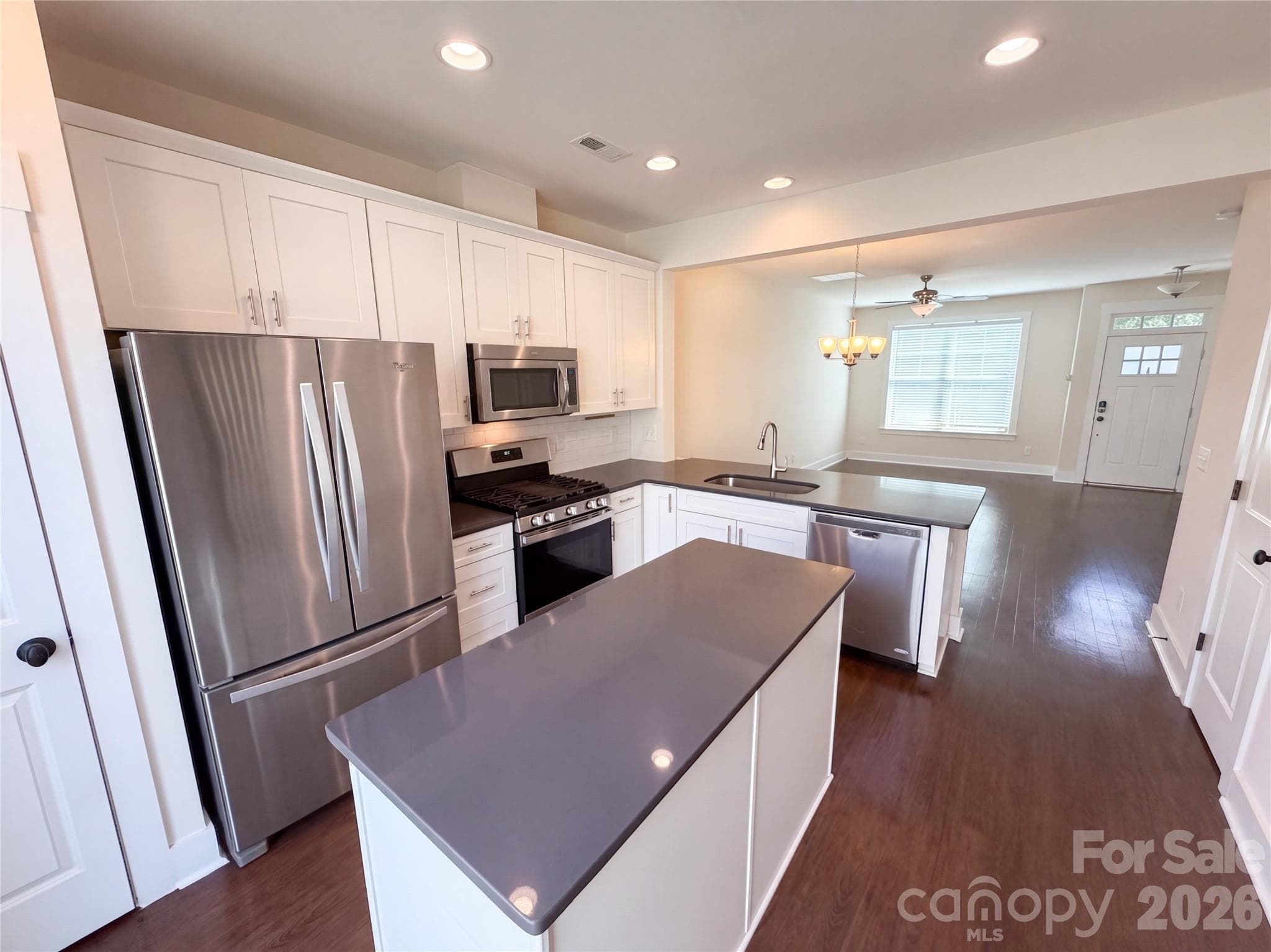 Townhouse at 1628 Pat Garrett Street, Charlotte, photo 9 of 23