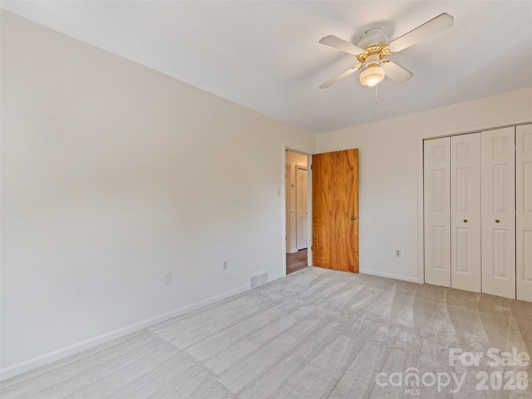 Single Family Residence at 11 Crestwood Lane, Candler, photo 26 of 40