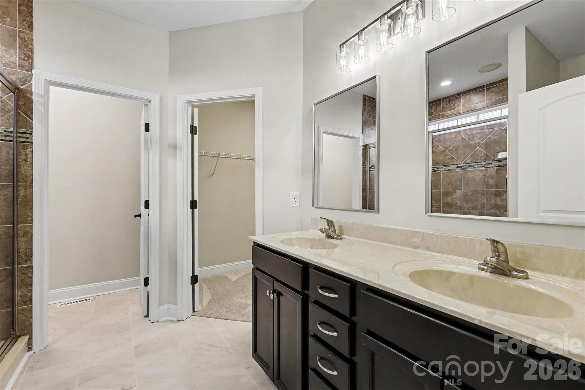 Single Family Residence at 5184 Norway Lane, Rock Hill, photo 23 of 37