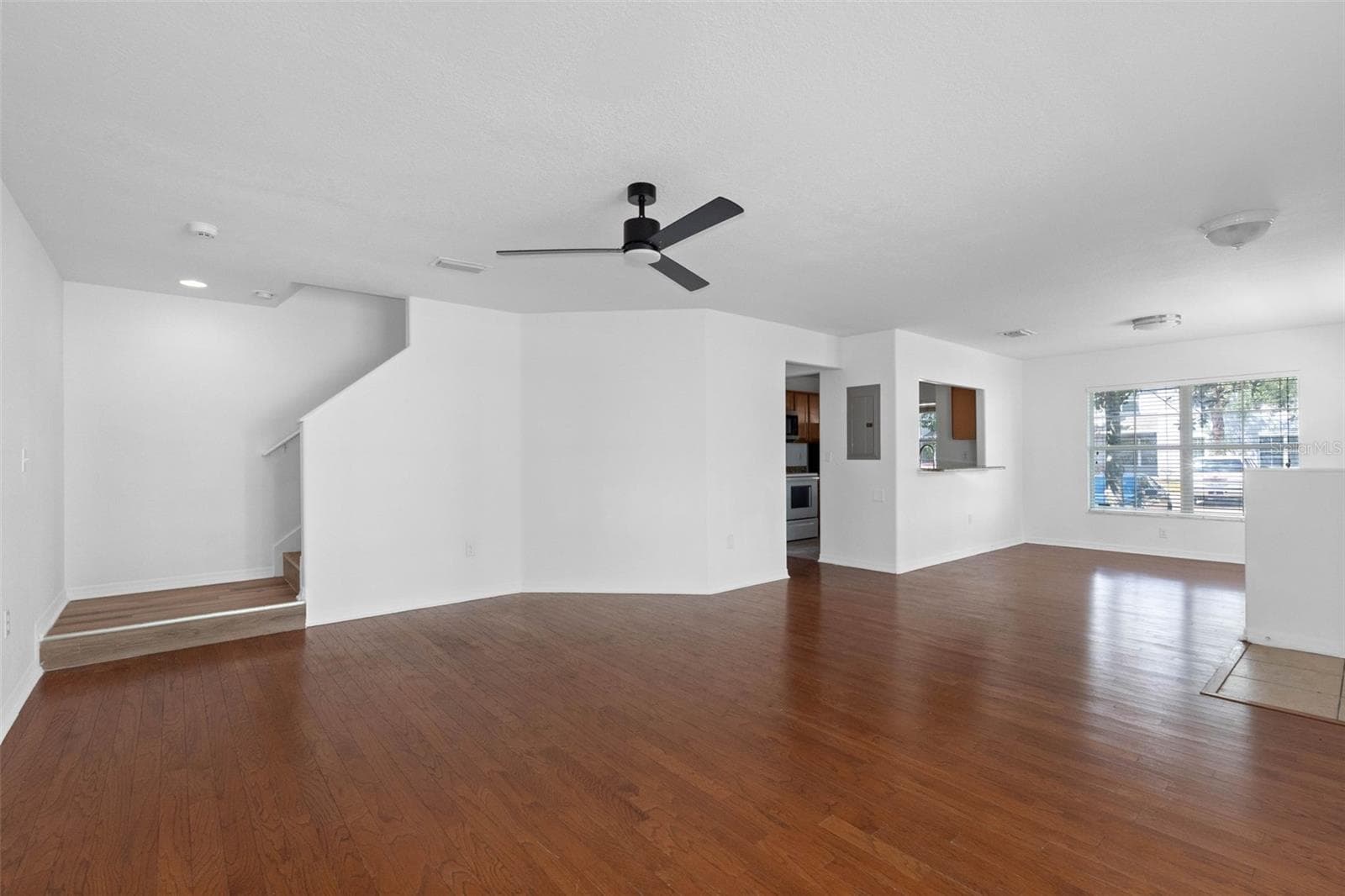 Townhouse at 10931 KEYS GATE DR, RIVERVIEW, photo 12 of 50