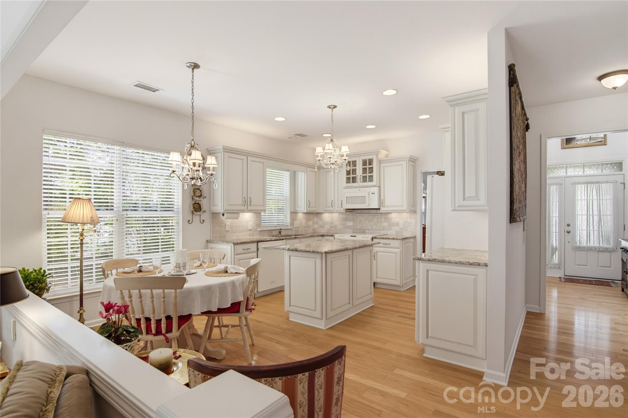 Single Family Residence at 3238 Darlington Road, Matthews, photo 8 of 37
