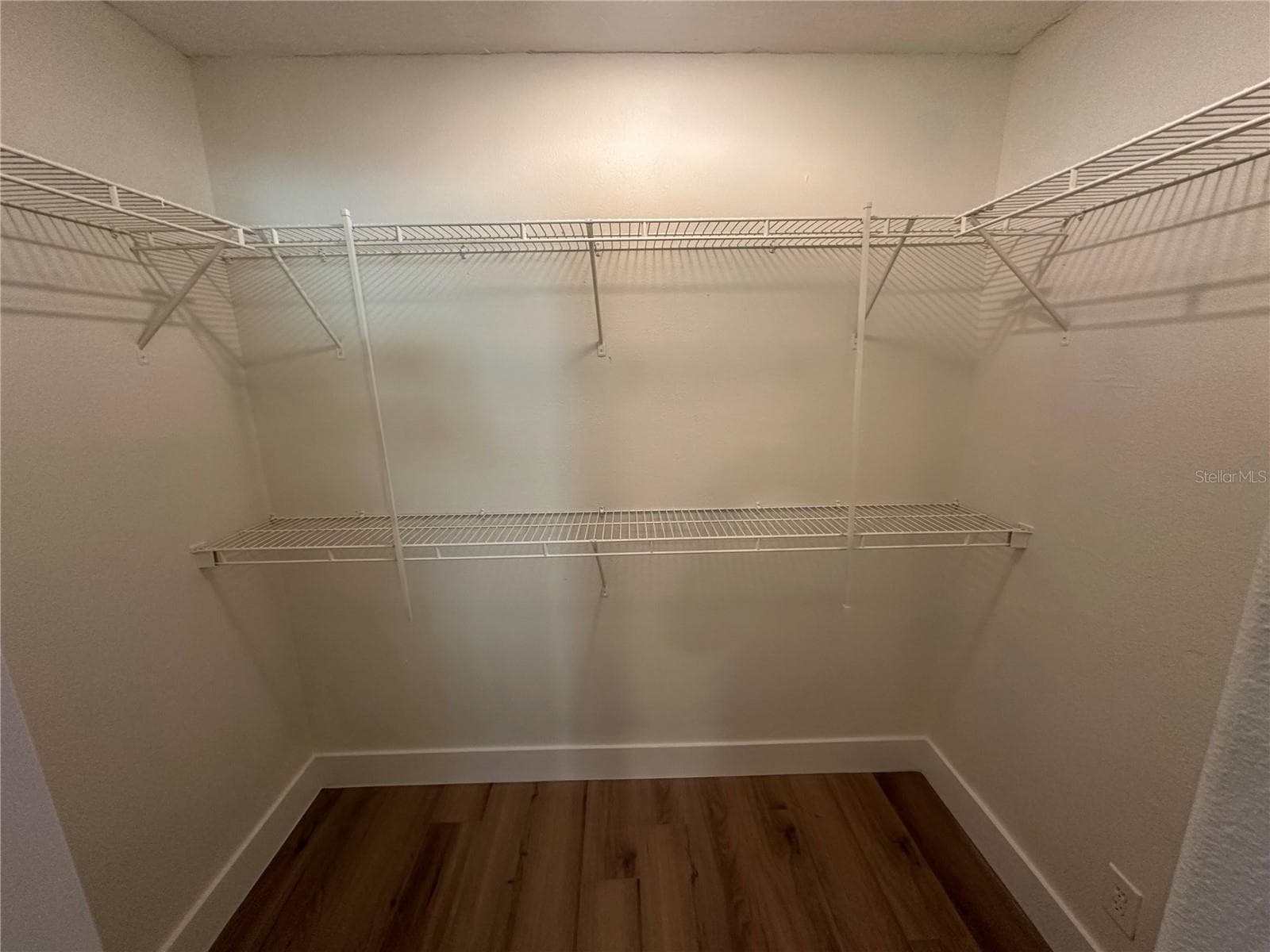 Triplex at 3111 W SPRUCE ST, TAMPA, photo 8 of 45