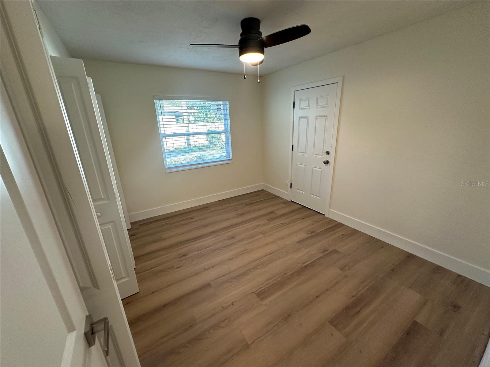 Triplex at 3111 W SPRUCE ST, TAMPA, photo 10 of 45