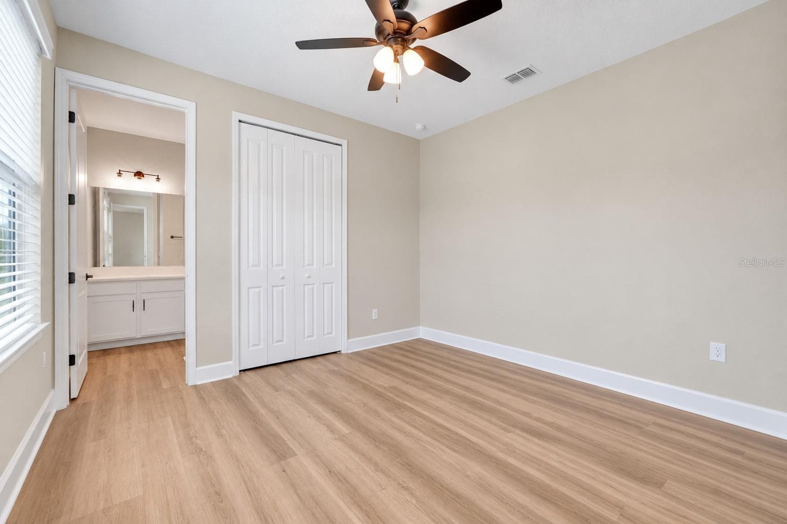 bedroom 1/First floor - 10169 SPRING LAKE DR, CLERMONT