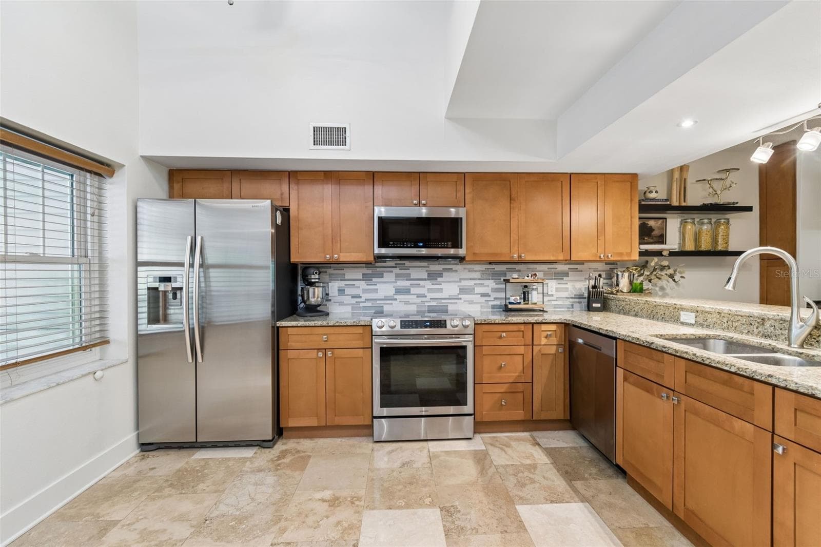 Condominium at 2599 DOLLY BAY DR #302, PALM HARBOR, photo 4 of 32