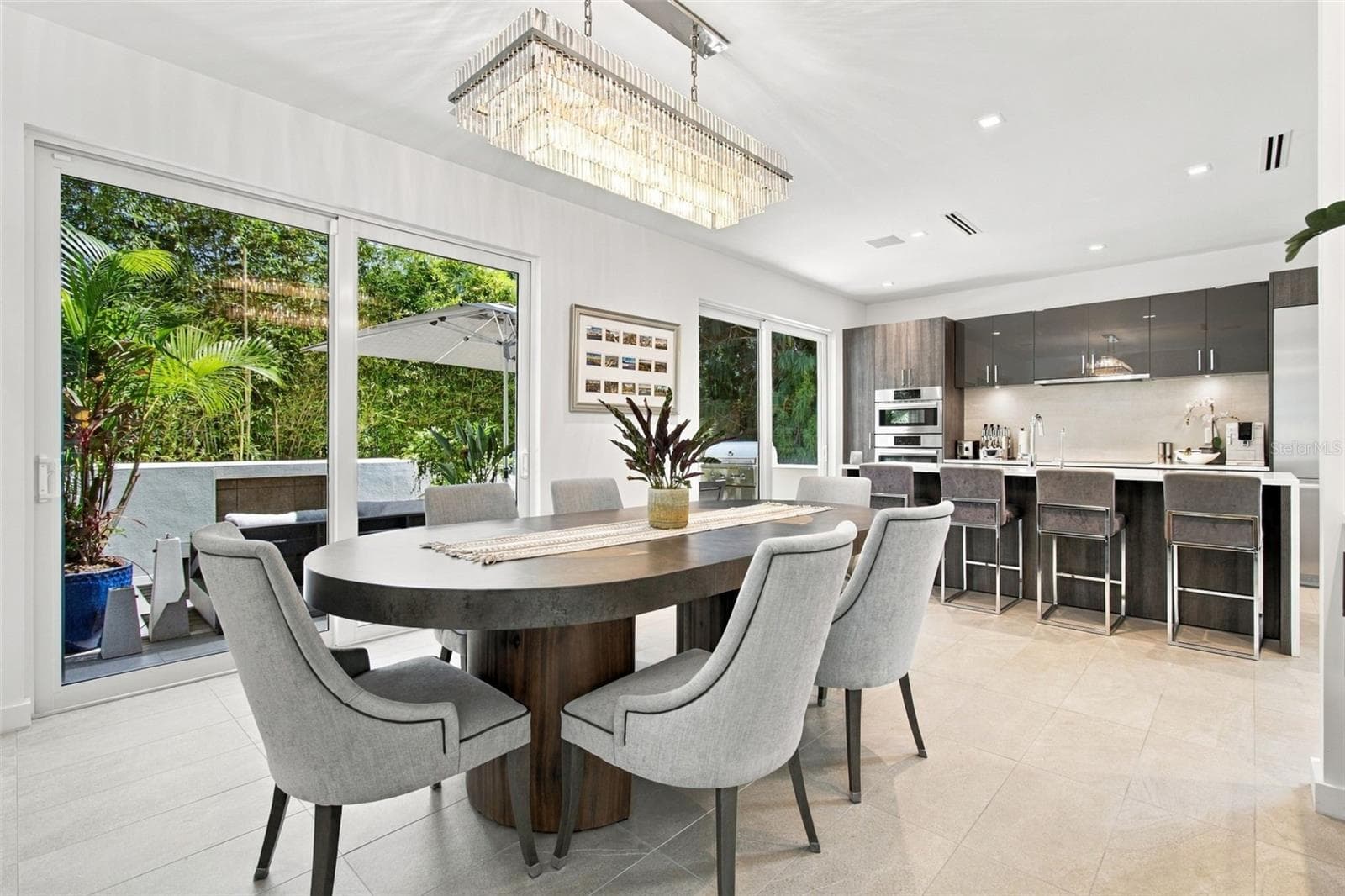 Single Family Residence at 4440 POMPANO DR SE, ST PETERSBURG, photo 16 of 86