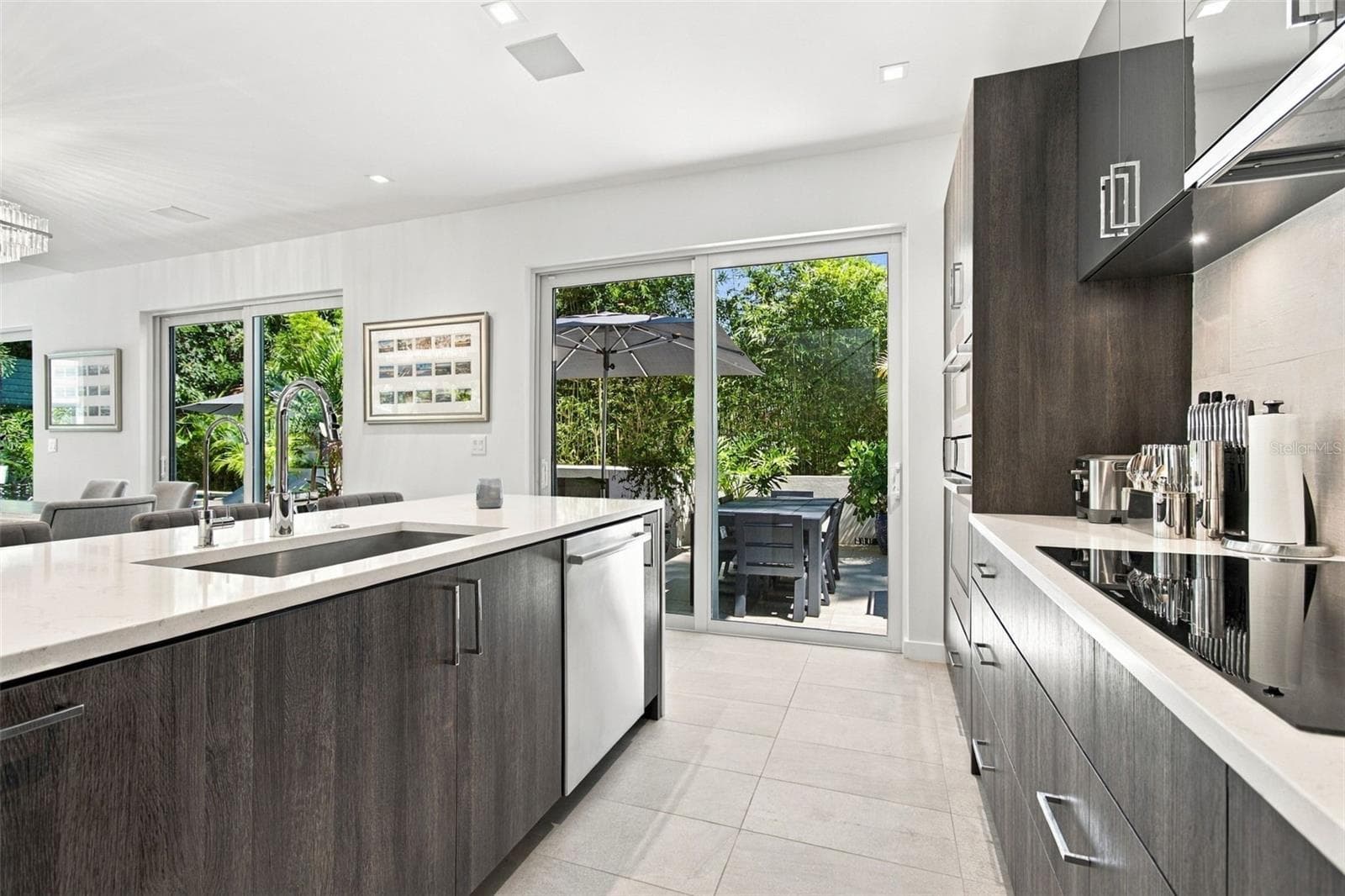 Single Family Residence at 4440 POMPANO DR SE, ST PETERSBURG, photo 27 of 86