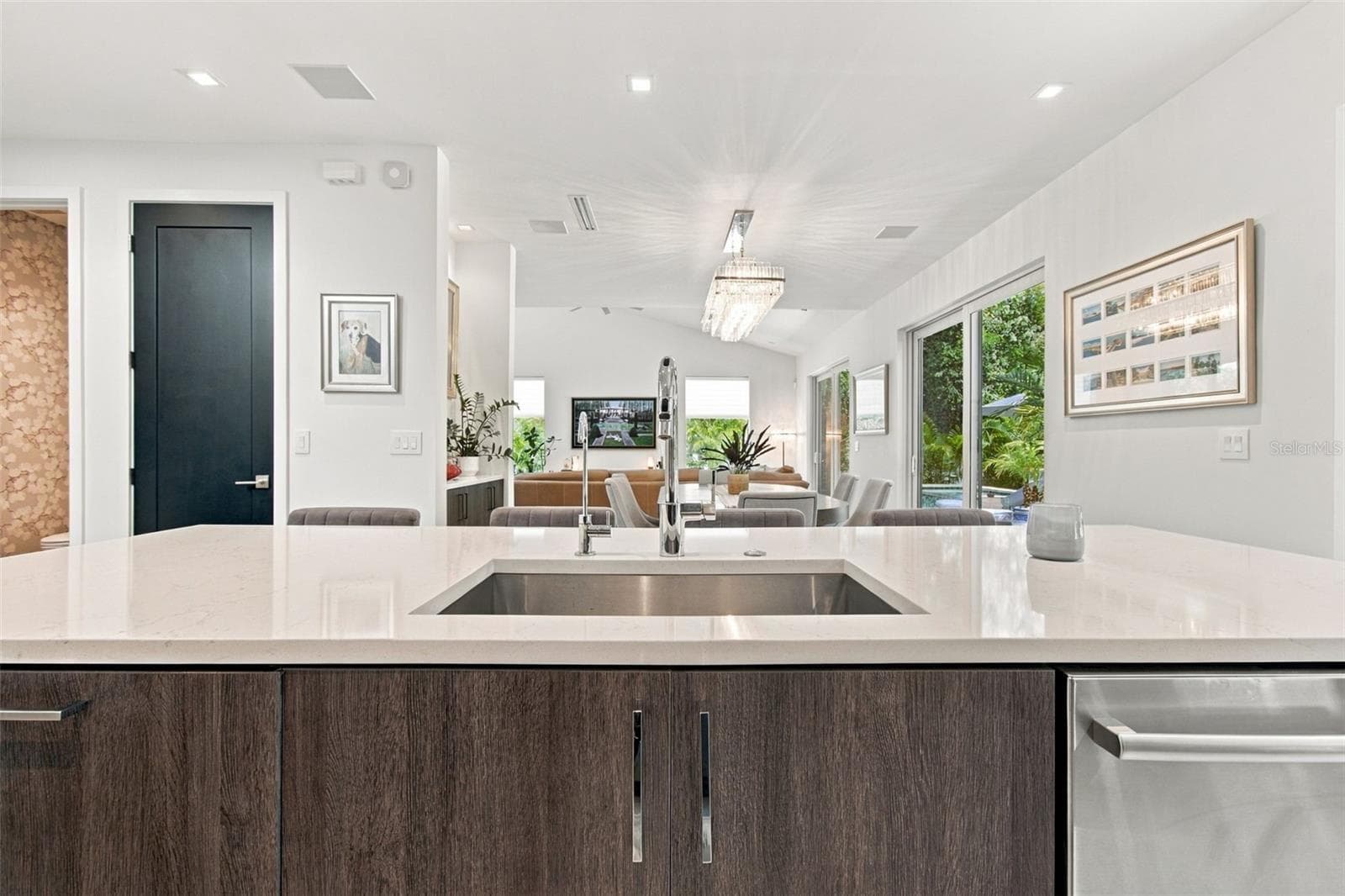 Single Family Residence at 4440 POMPANO DR SE, ST PETERSBURG, photo 28 of 86
