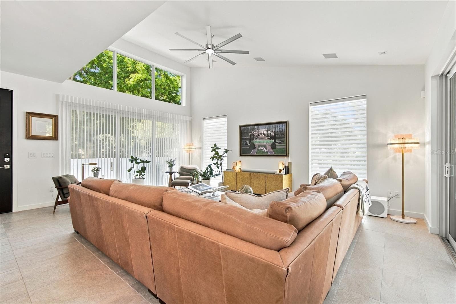 Single Family Residence at 4440 POMPANO DR SE, ST PETERSBURG, photo 14 of 86