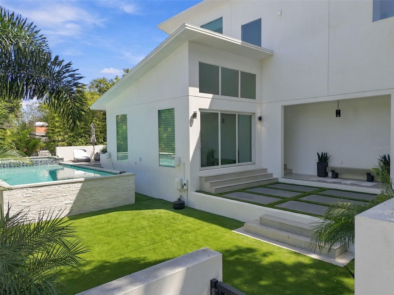 Single Family Residence at 4440 POMPANO DR SE, ST PETERSBURG, photo 62 of 86