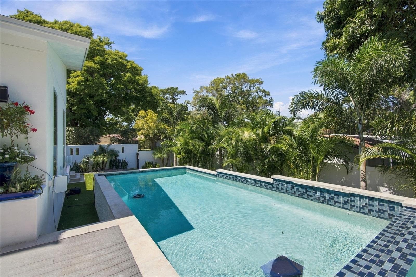 Single Family Residence at 4440 POMPANO DR SE, ST PETERSBURG, photo 65 of 86