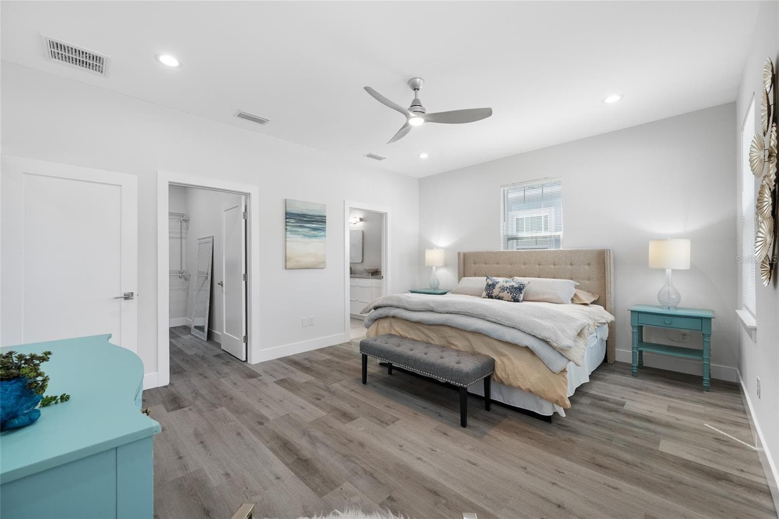 Single Family Residence at 2150 43RD TER N, ST PETERSBURG, photo 13 of 30