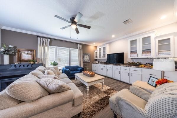 Manufactured Home at 1225 HAZELNUT ST, BUNNELL, photo 17 of 36