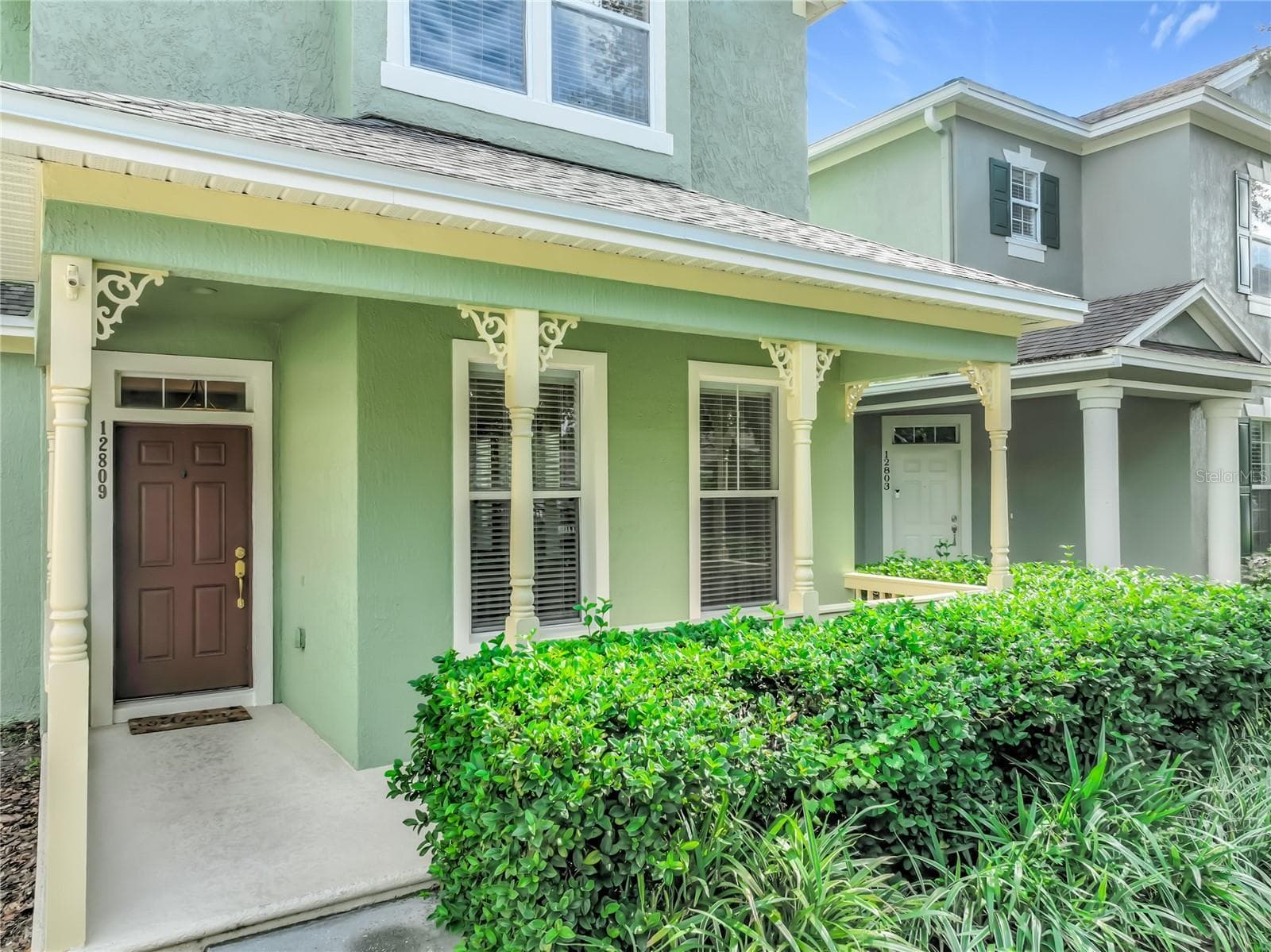 Lovely covered front porch - 12809 HOLDENBURY LN, WINDERMERE