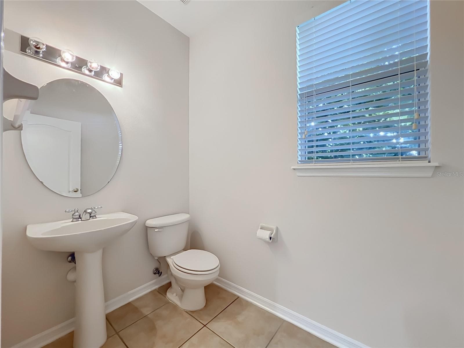 Single Family Residence at 12809 HOLDENBURY LN, WINDERMERE, photo 35 of 100
