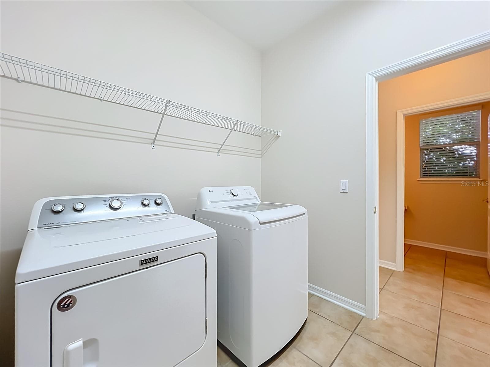 Washer and dryer included - 12809 HOLDENBURY LN, WINDERMERE