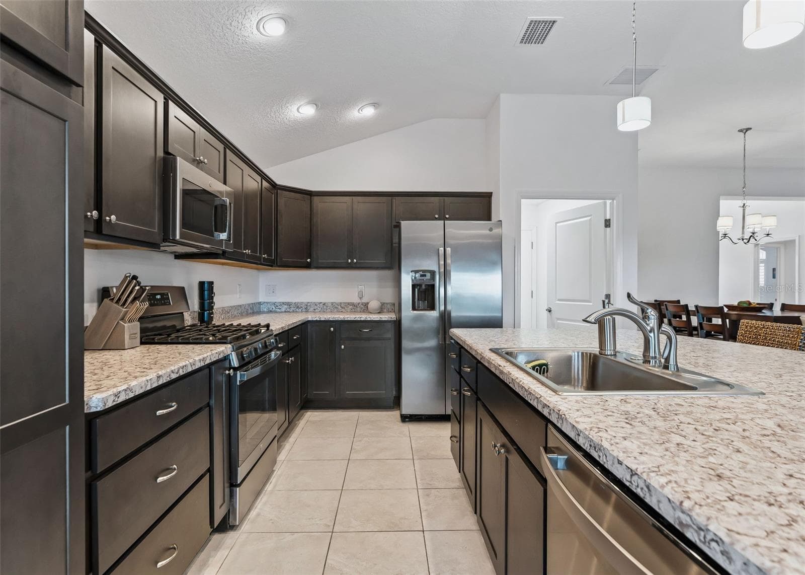 Single Family Residence at 1110 EBLING LOOP, THE VILLAGES, photo 13 of 36