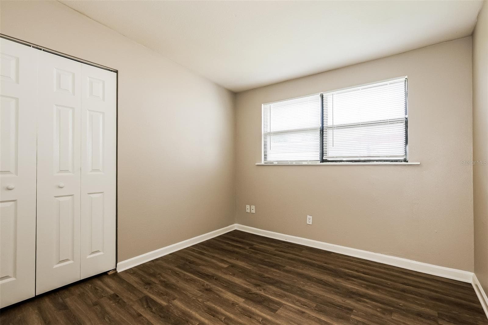 Single Family Residence at 1311 WARRINGTON WAY, TAMPA, photo 12 of 16