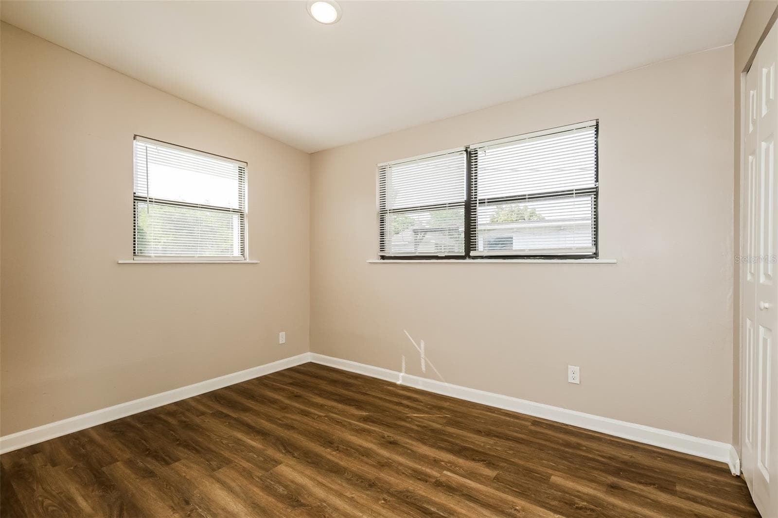 Single Family Residence at 1311 WARRINGTON WAY, TAMPA, photo 13 of 16
