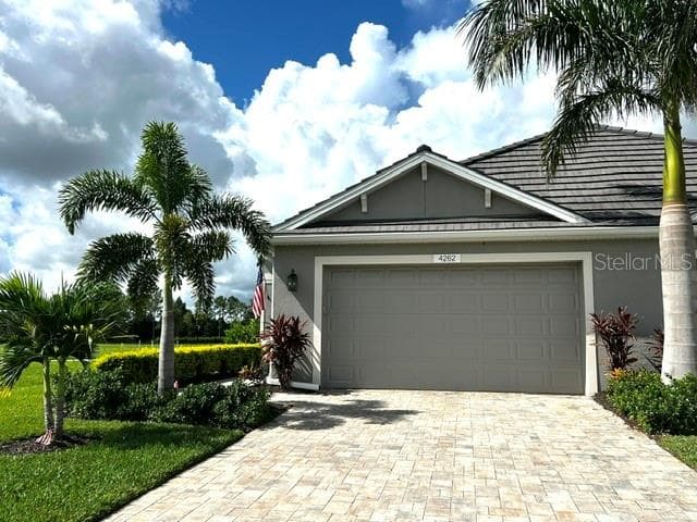 4262 GOLDEN CREEK TER