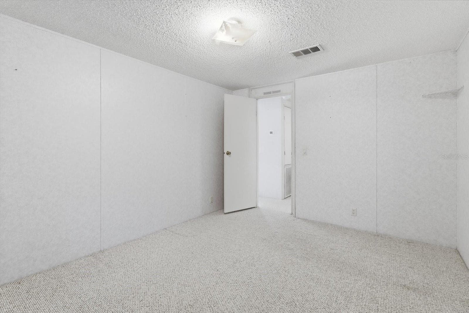 Manufactured Home at 10259 W OHIO DR, CRYSTAL RIVER, photo 25 of 49