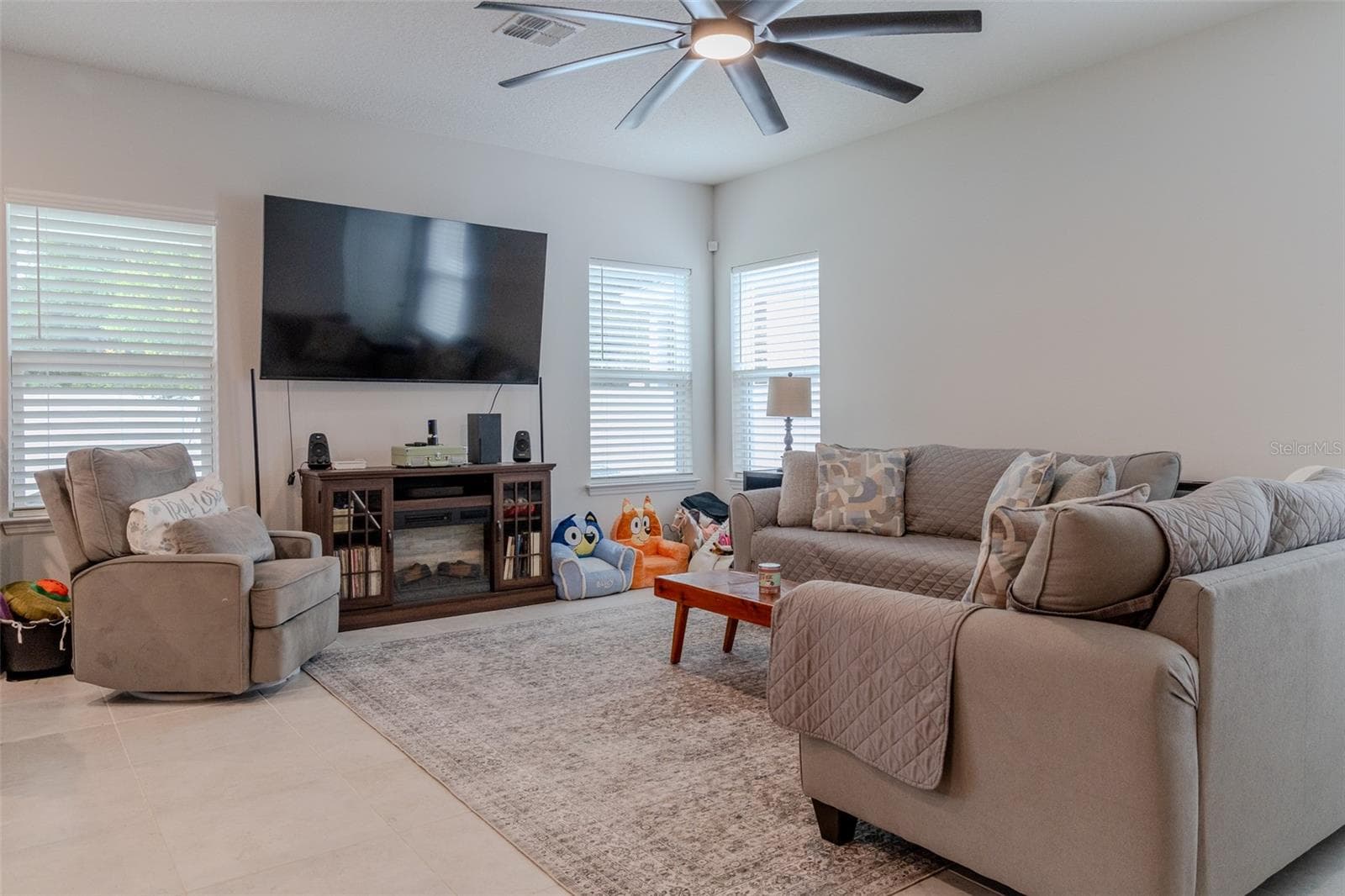 Single Family Residence at 3049 RUBY FALLS DR, DELAND, photo 12 of 29