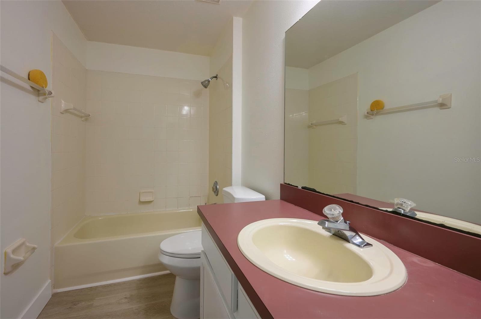 Single Family Residence at 24 MIRAMAR WAY, KISSIMMEE, photo 15 of 38