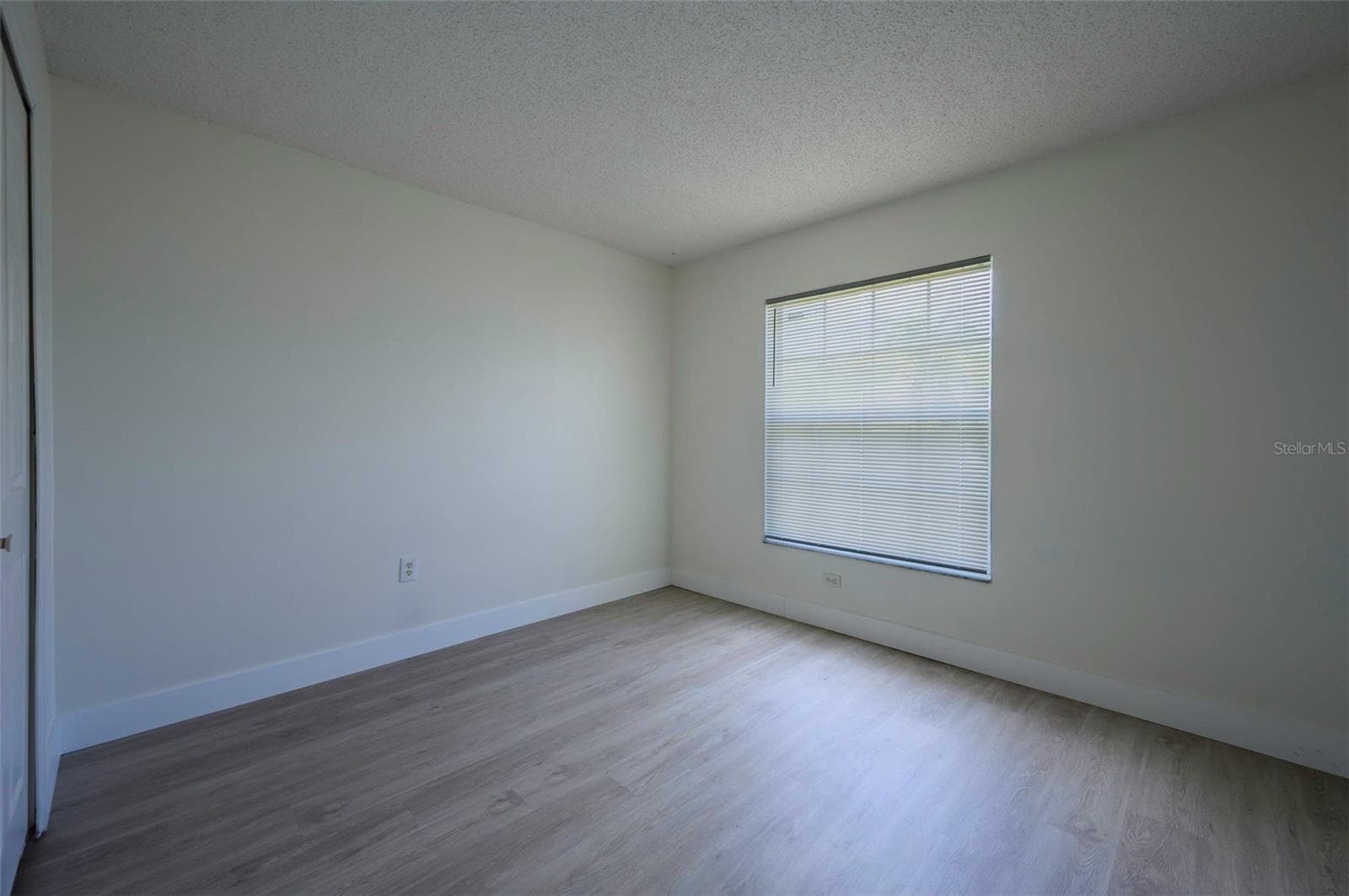 Single Family Residence at 24 MIRAMAR WAY, KISSIMMEE, photo 16 of 38