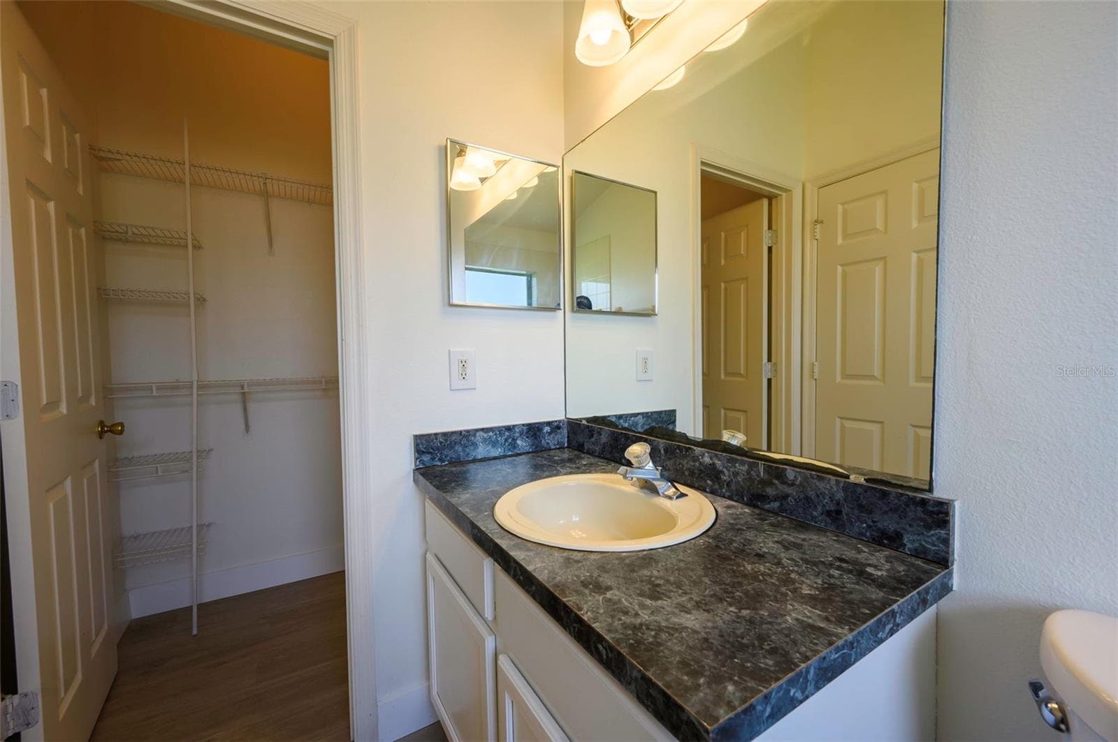 Single Family Residence at 24 MIRAMAR WAY, KISSIMMEE, photo 22 of 38