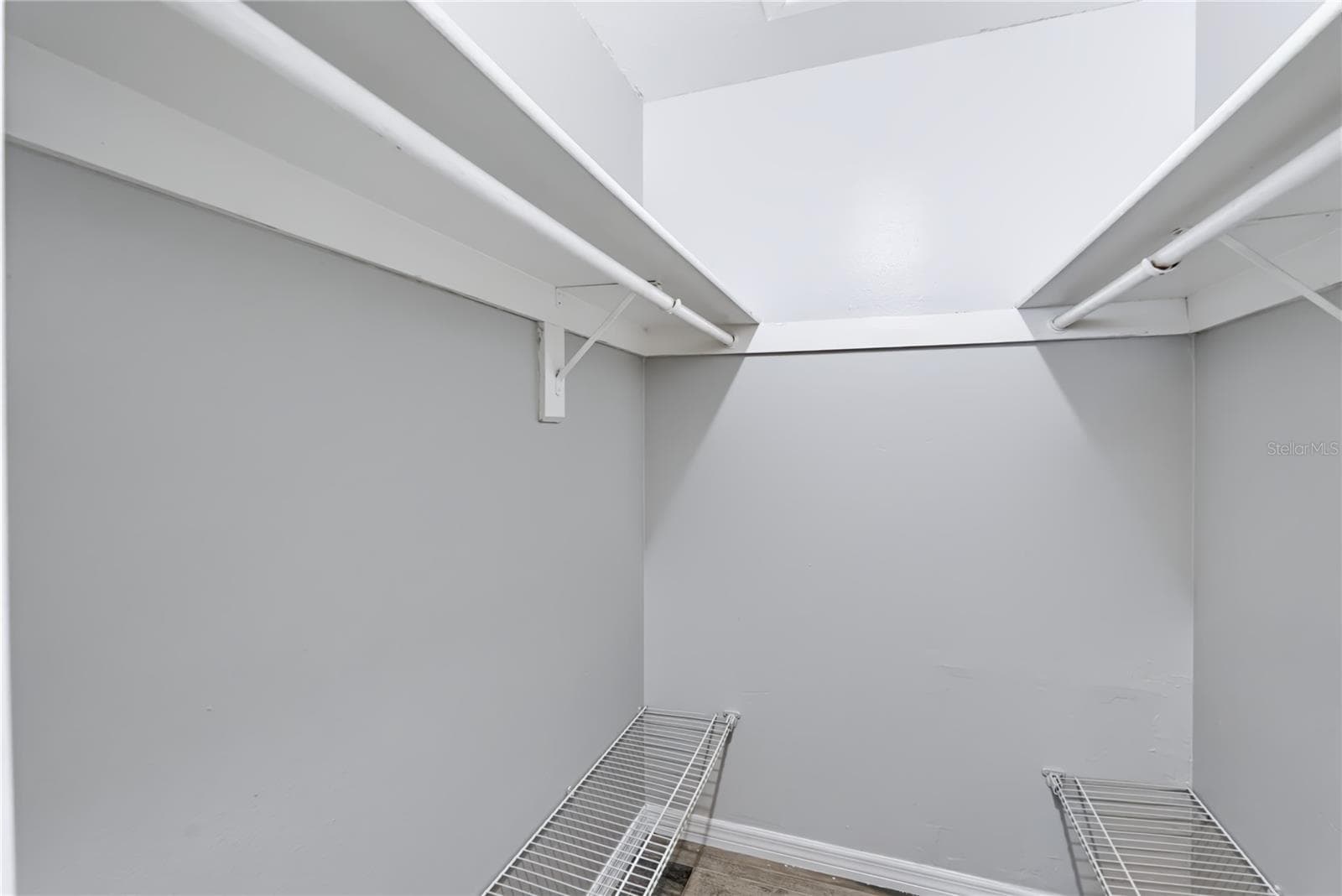 Single Family Residence at 821 NOCTURNE DR, CHULUOTA, photo 19 of 36