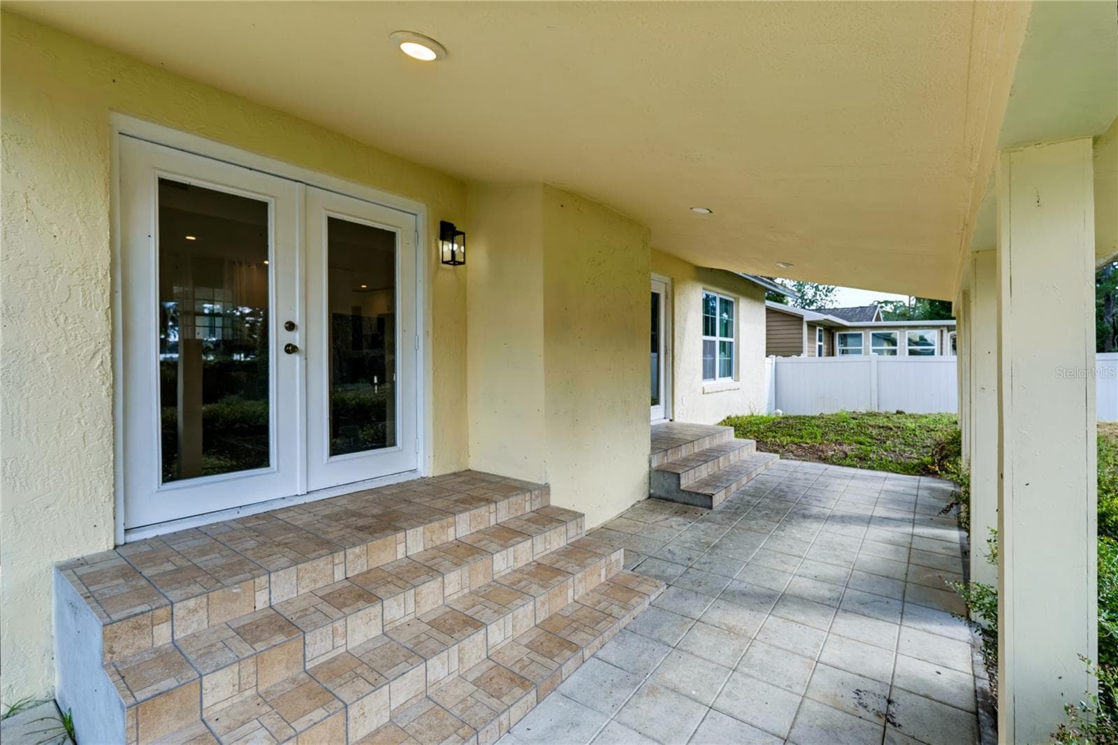 Single Family Residence at 821 NOCTURNE DR, CHULUOTA, photo 26 of 36