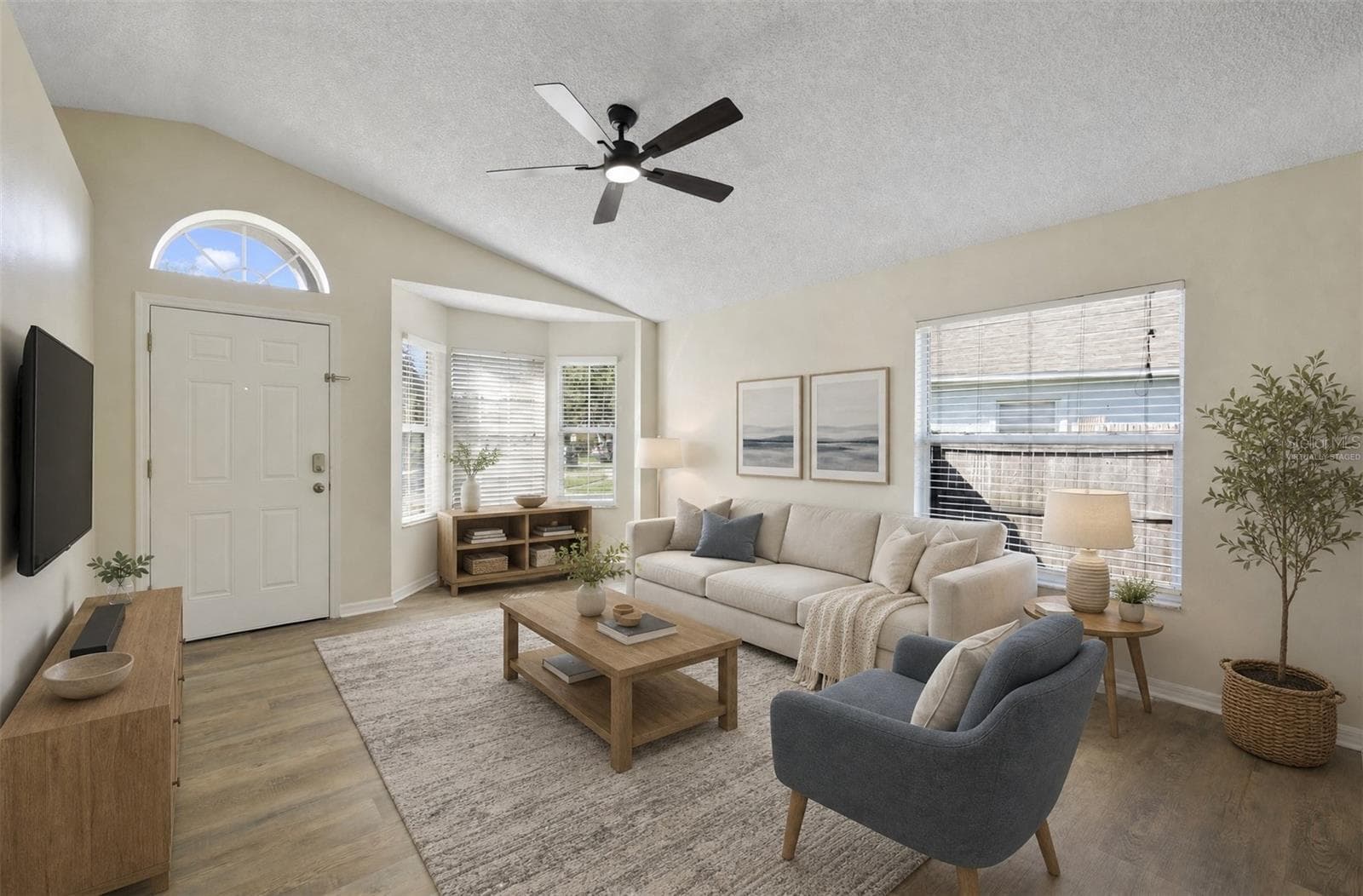 *VIRTUALLY STAGED* - 13659 GLASSER AVE, ORLANDO