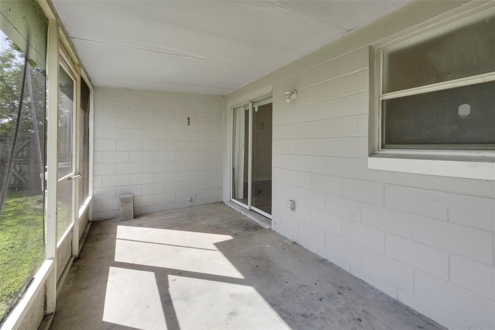 Big screened-in porch - 13659 GLASSER AVE, ORLANDO