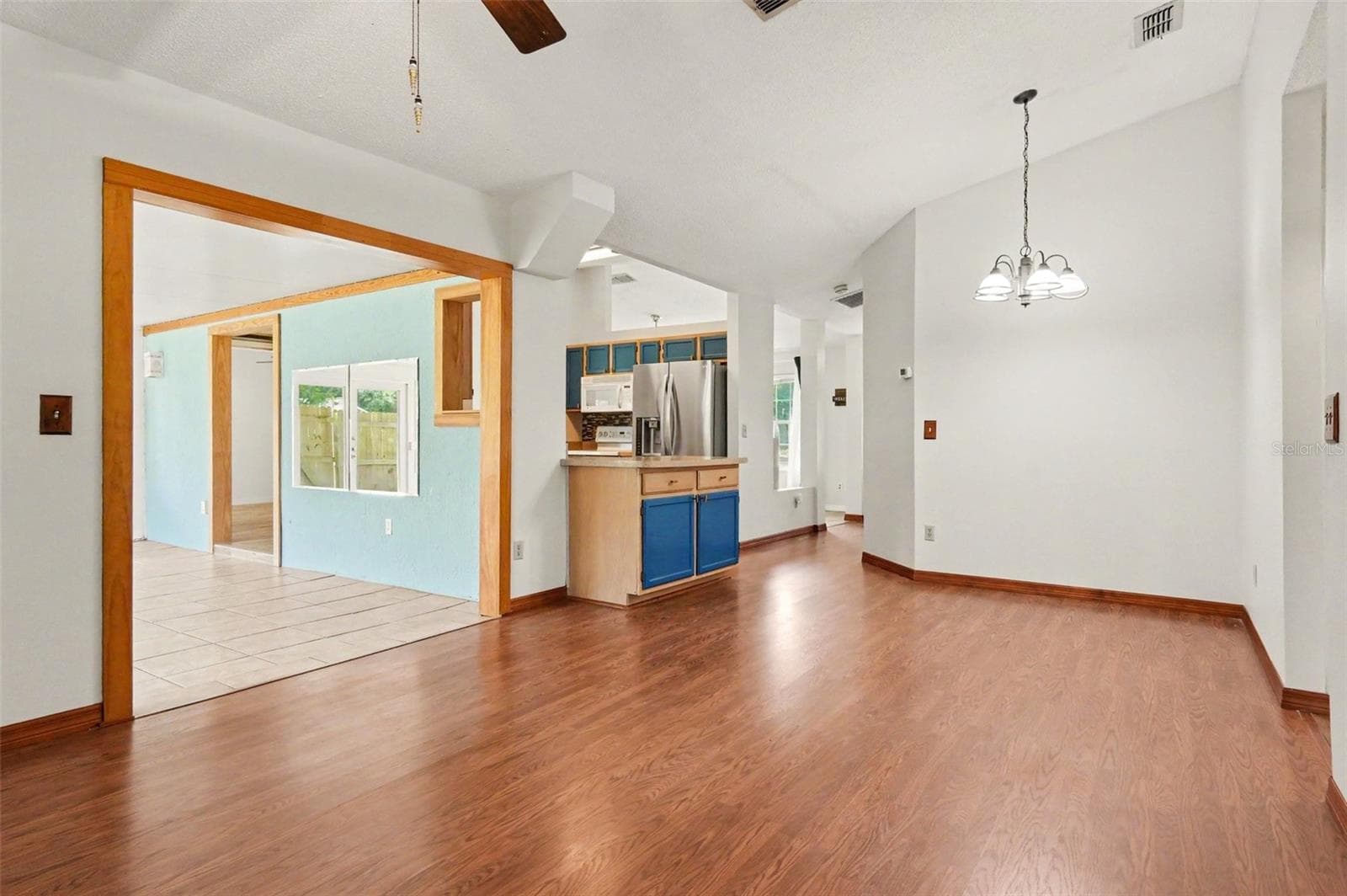 Single Family Residence at 8625 REDSKIN CT, ORLANDO, photo 9 of 31