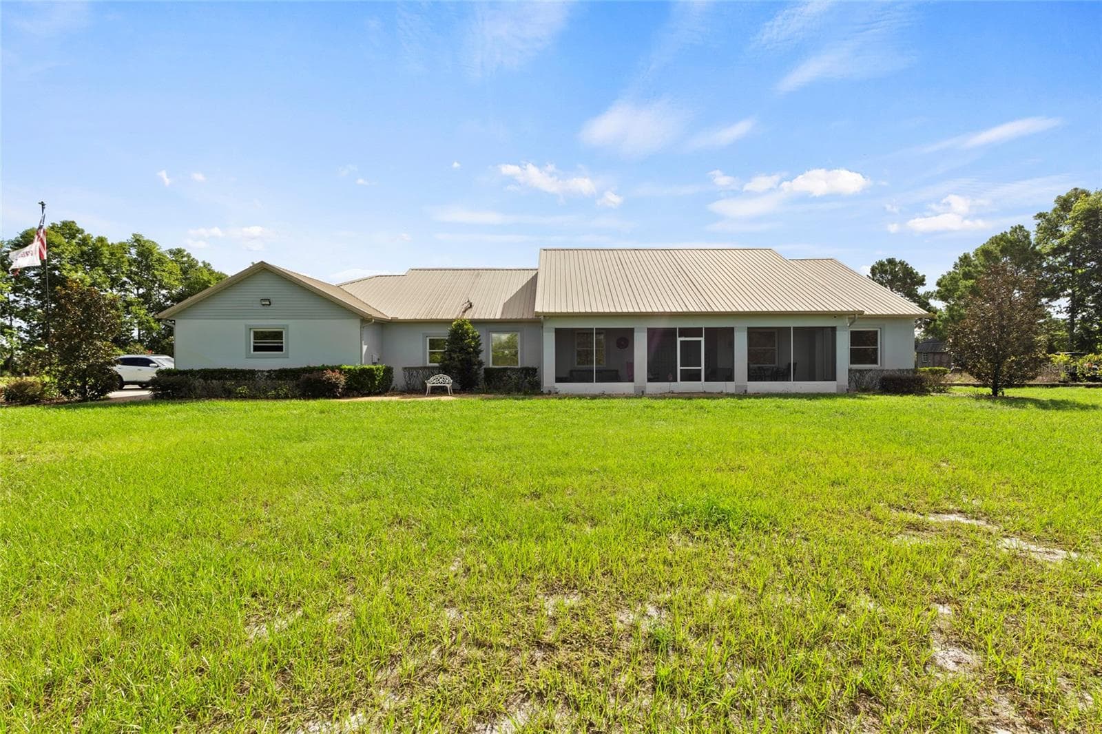 Single Family Residence at 281 GERBER DAIRY RD, WINTER HAVEN, photo 3 of 41