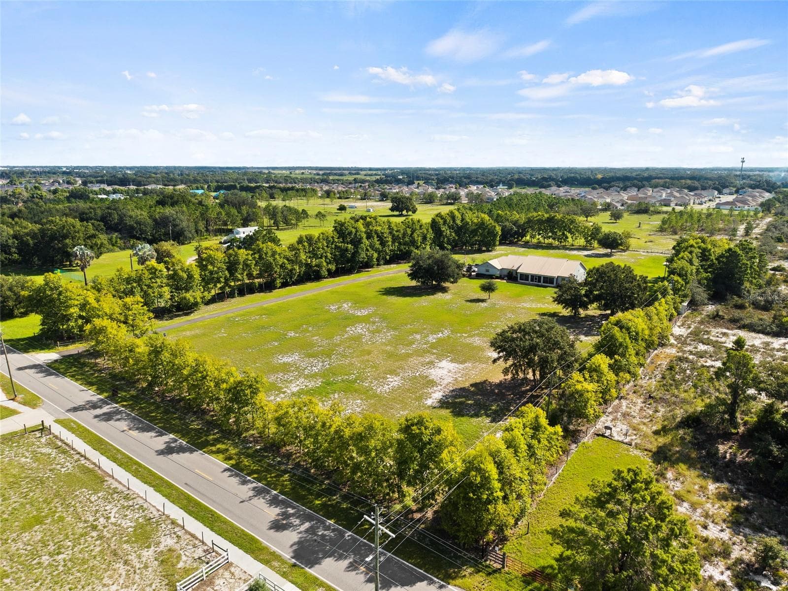 Single Family Residence at 281 GERBER DAIRY RD, WINTER HAVEN, photo 38 of 41