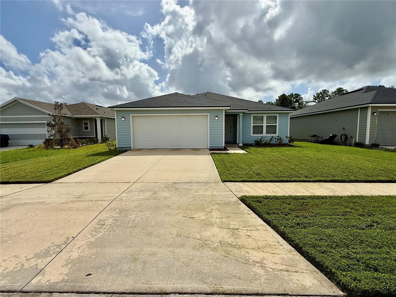 1127 GRAND CYPRESS CT