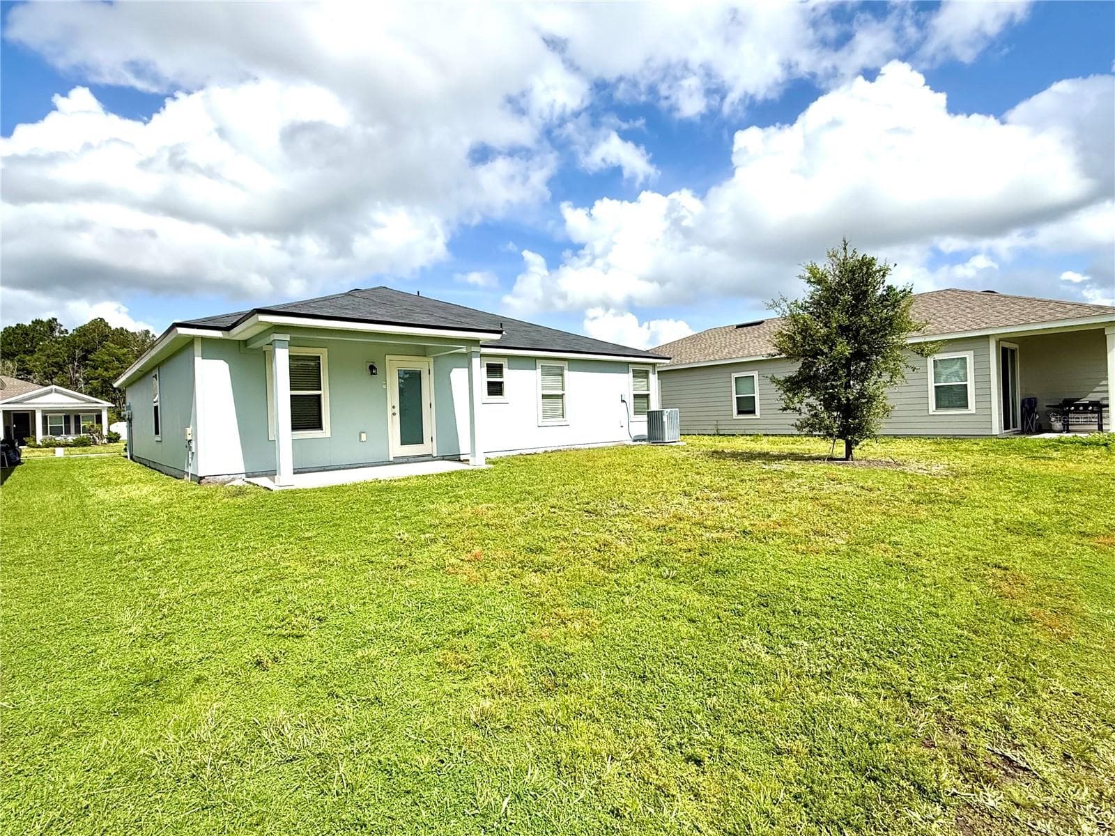 Single Family Residence at 1127 GRAND CYPRESS CT, JACKSONVILLE, photo 10 of 12