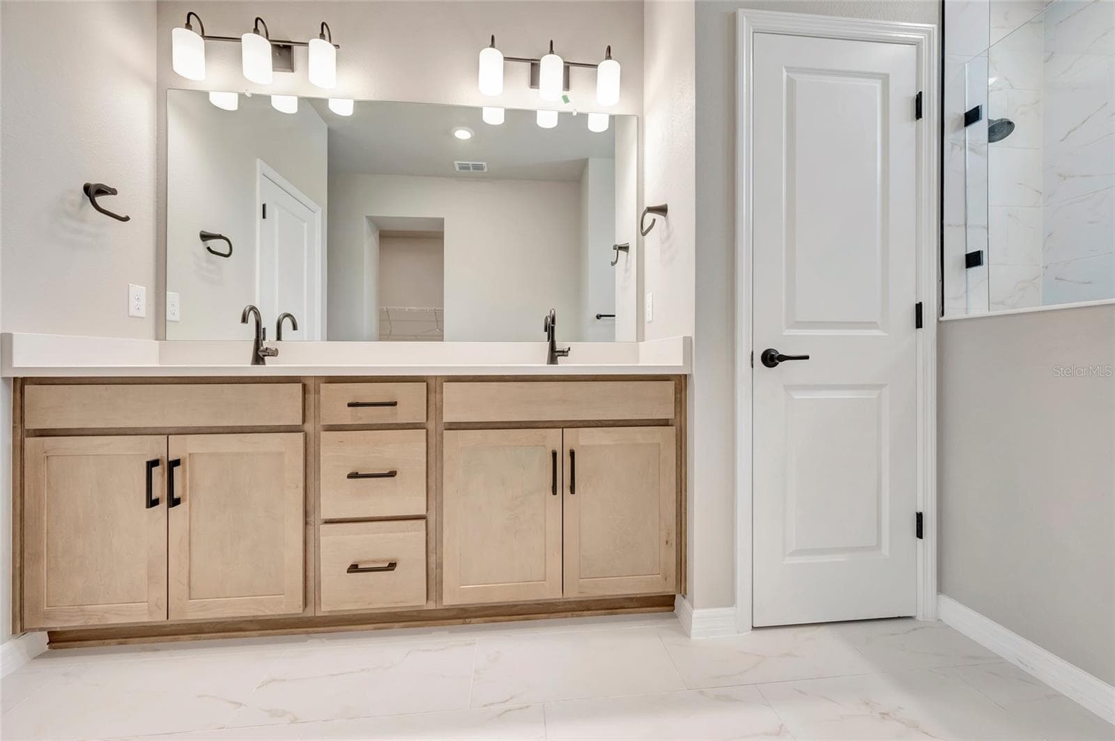 Owner's Bath - 5261 COLONY VISTA DR, APOLLO BEACH